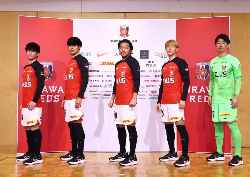 DHLジャパン、Jリーグ 浦和レッズと17年目の トップパートナーシップ契約を締結